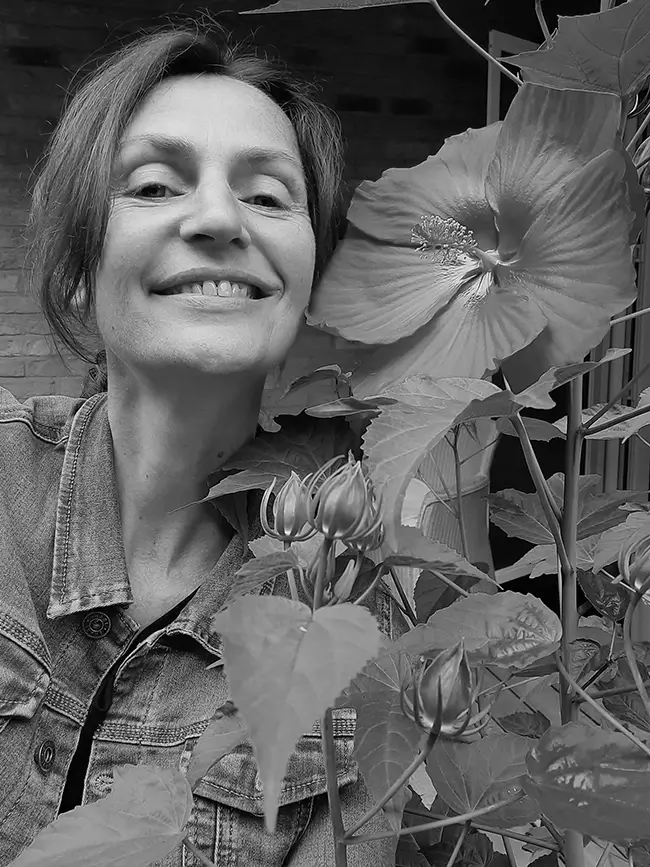 Vedic art teacher Audrey Lauwers Slowliving animals